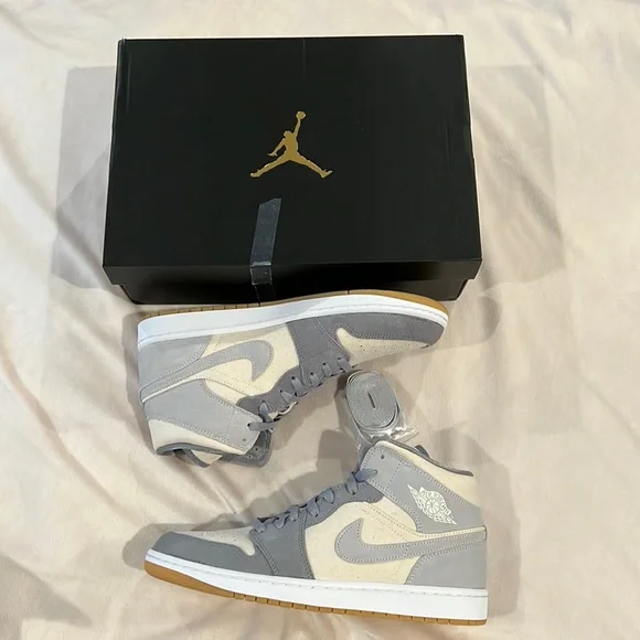 Brand New w/Box Sz 11 Jordan 1 Mid ‘Coconut Milk’ (light weight for the summer) Jordan 1 Mid Coconut Milk W for sale | eBay main image 4